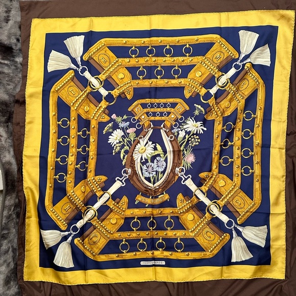 Hermes blue silk scarf - Picture 4 of 11